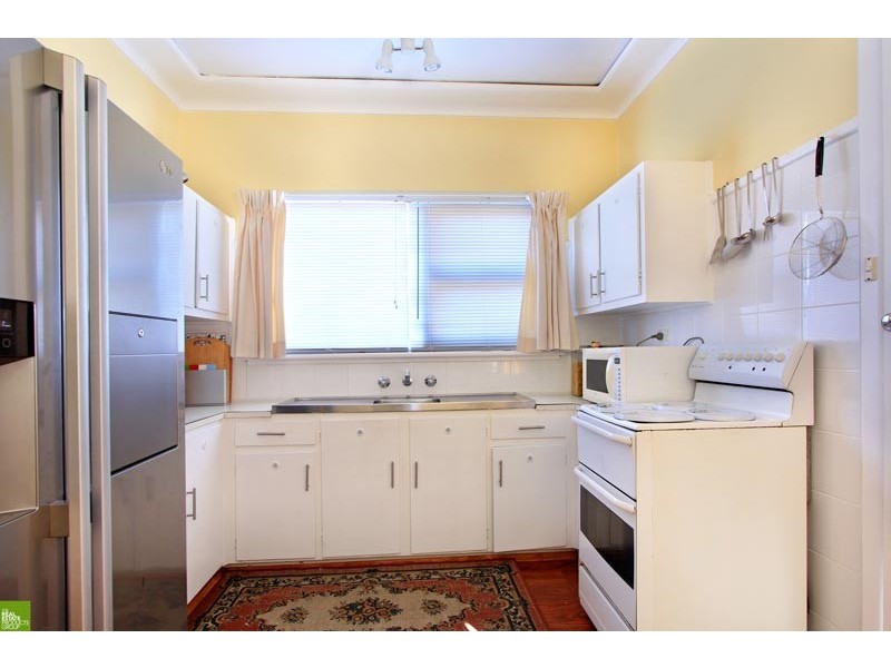 81 Kanahooka Rd, Kanahooka NSW 2530