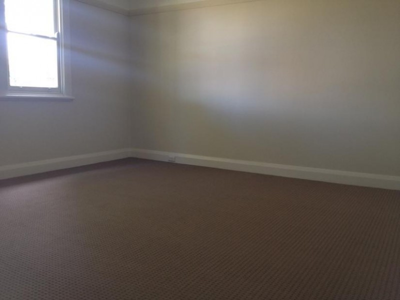 22 Kiernan Avenue, Gwynneville NSW 2500