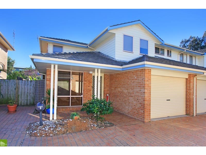 6/12 Lake Parade, Corrimal East NSW 2518