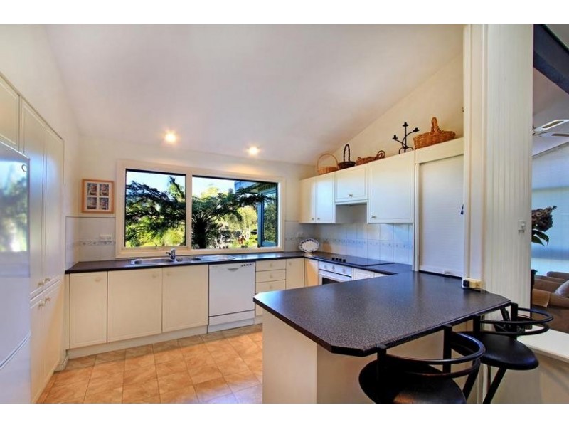 13 Parkman Place, Mount Keira NSW 2500