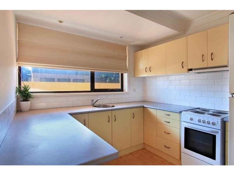 14 Marine Parade, Towradgi NSW 2518