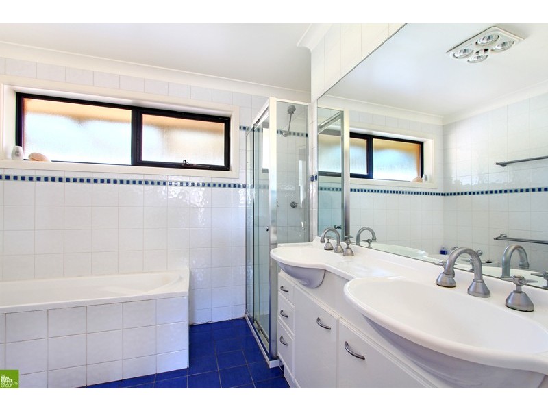14 Marine Parade, Towradgi NSW 2518