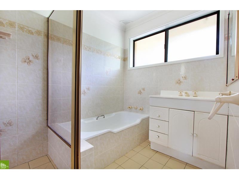 1 Welmont Place, Mount Keira NSW 2500