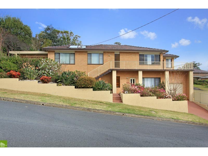 1 White Place, Figtree NSW 2525