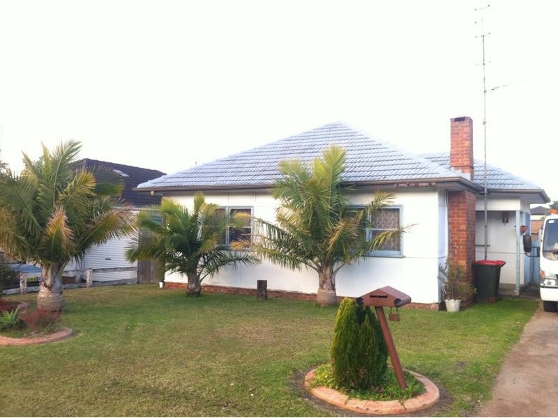 15 Cassell Avenue, Towradgi NSW 2518