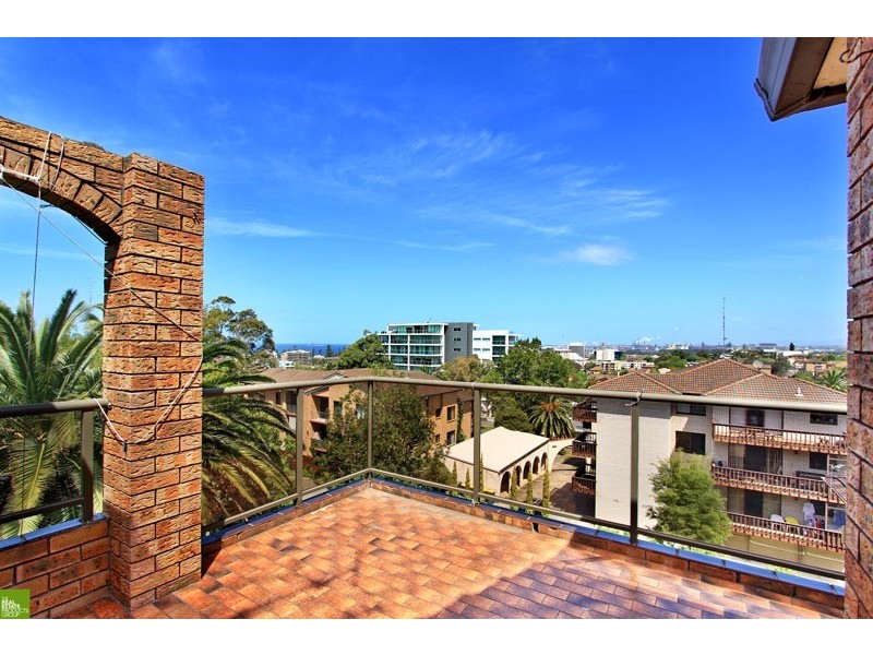 12/29 Church Street, Wollongong NSW 2500