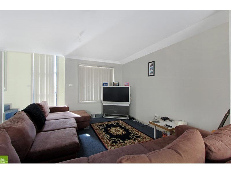 8/17 Robertson Street, Wollongong NSW 2500