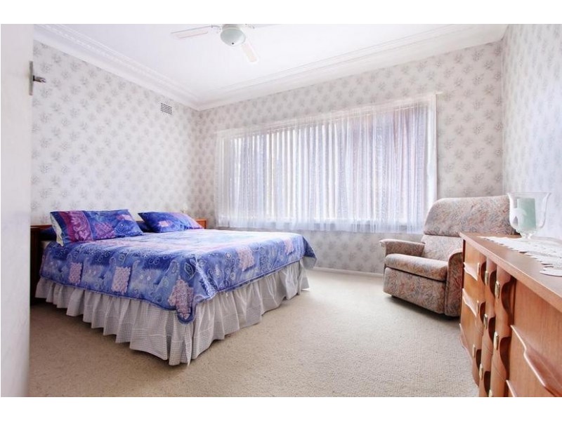 114 Hopewood Crescent, Fairy Meadow NSW 2519