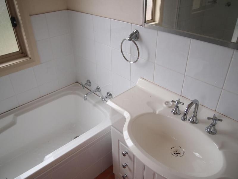 10/35 Bridge Street, Coniston NSW 2500