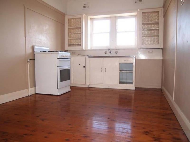 30 Fisher Street, Wollongong NSW 2500