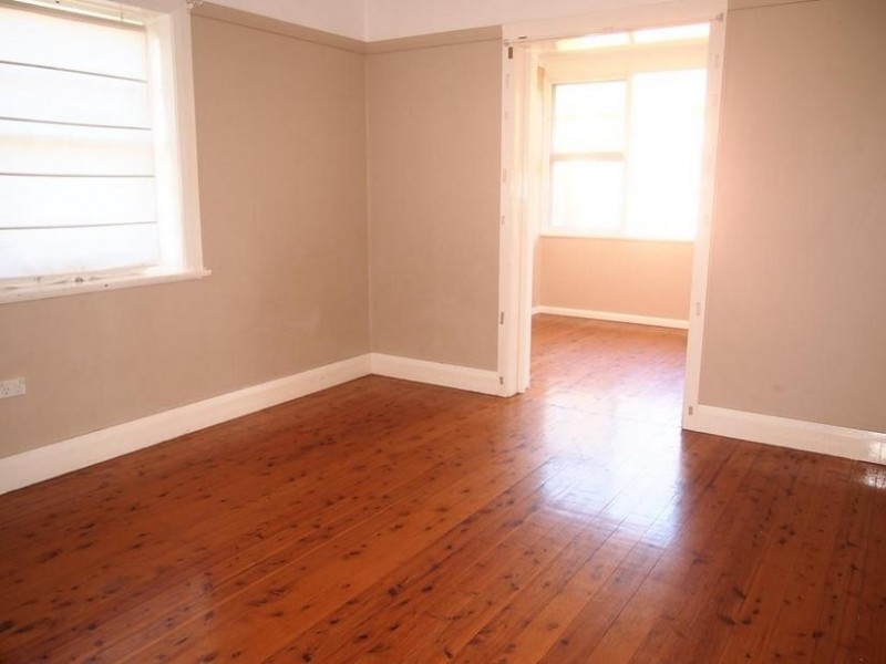 30 Fisher Street, Wollongong NSW 2500