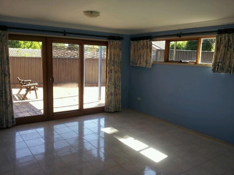 2 Ambleside Avenue, Mount Keira NSW 2500