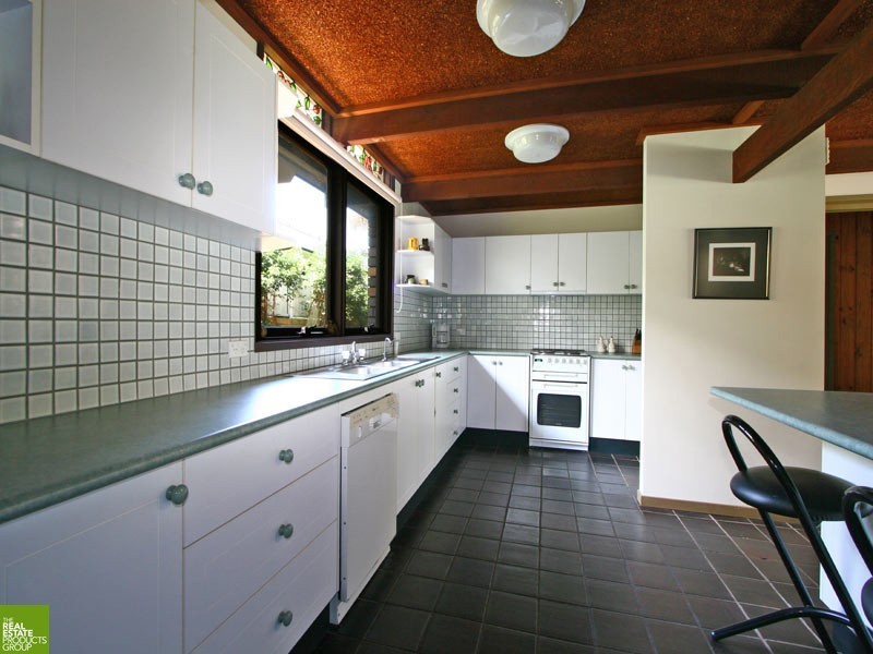 12 Ashcroft Place, Keiraville NSW 2500