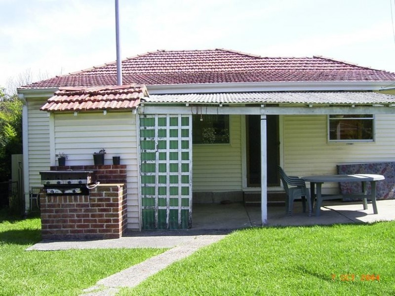 23 Carr Street, Towradgi NSW 2518