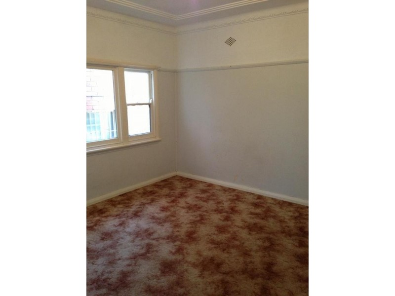 3/126 Gladstone Ave, Coniston NSW 2500