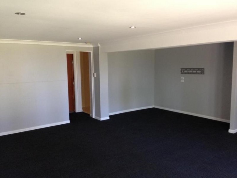 341 Farmborough Road, Farmborough Heights NSW 2526