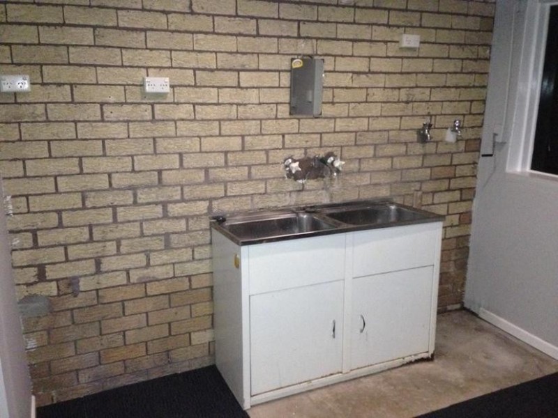 341 Farmborough Road, Farmborough Heights NSW 2526