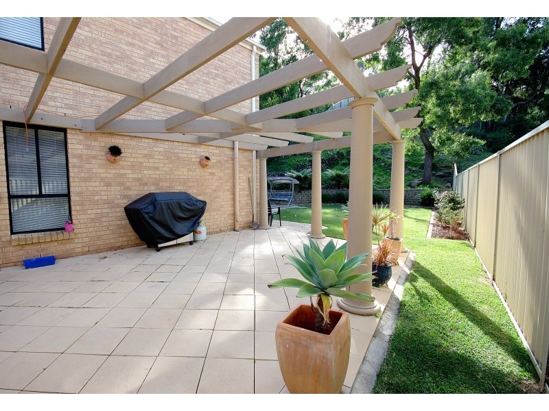 24 Darragh Drive, Figtree NSW 2525