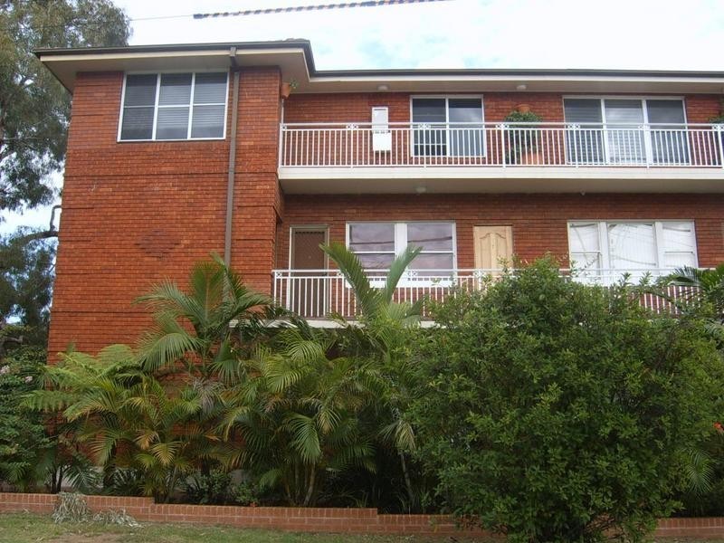 2/54 Bourke Street, Wollongong North NSW 2500