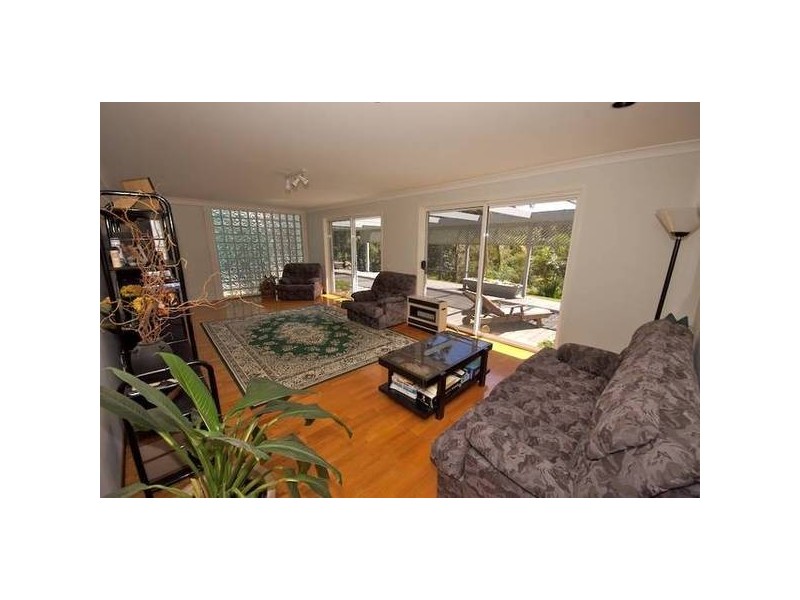 66 Tamarind Drive, Cordeaux Heights NSW 2526