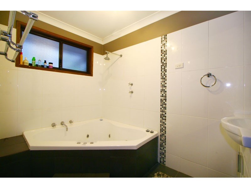 131 Koloona Avenue, Mount Keira NSW 2500