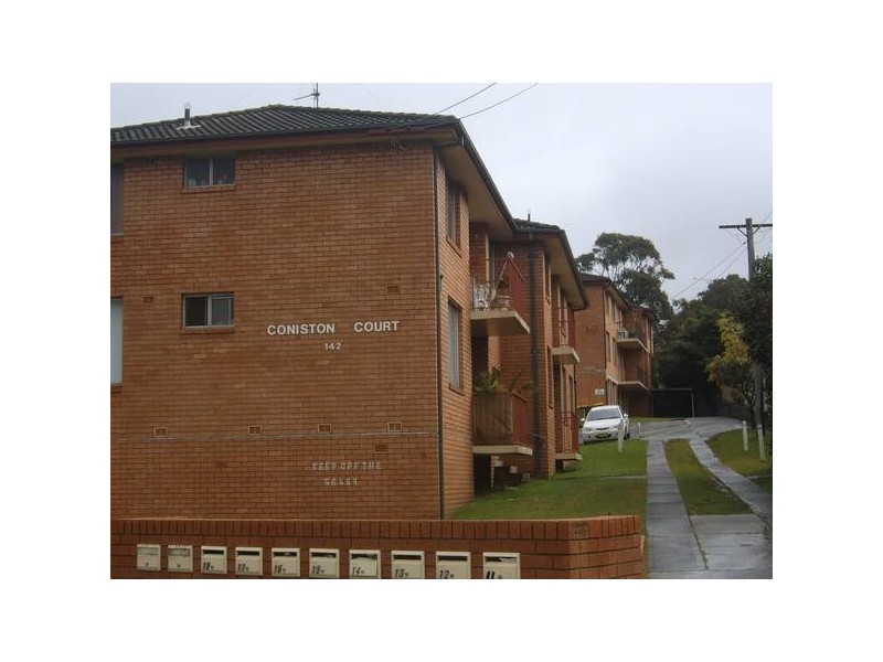 10/142 Gladstone Ave, Coniston NSW 2500