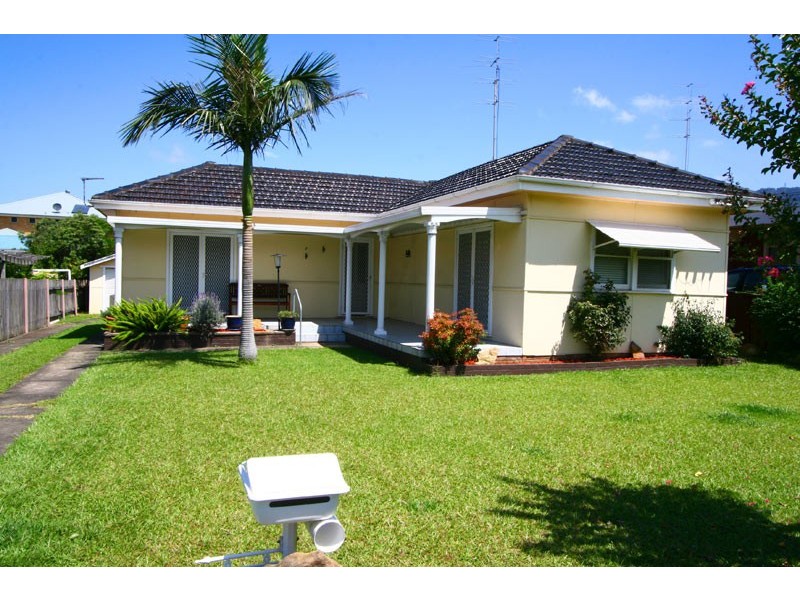 7 Balfour Street, Fairy Meadow NSW 2519