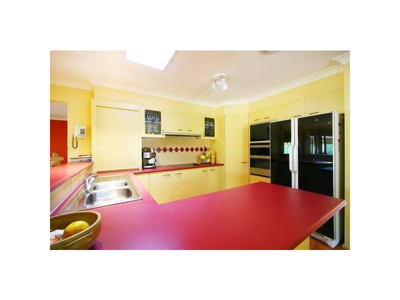 57 Darragh Drive, Figtree NSW 2525