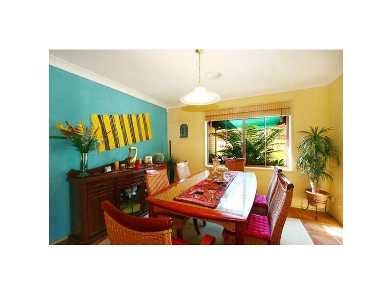 57 Darragh Drive, Figtree NSW 2525