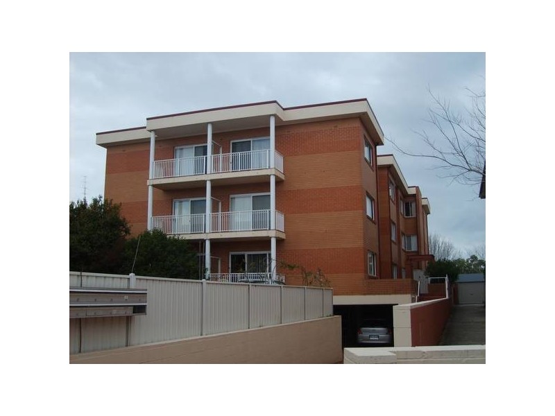 8/3 Thomas Street, Wollongong NSW 2500