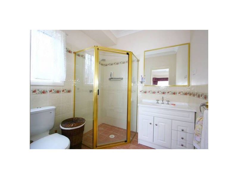 20 Delmont Place, Kanahooka NSW 2530