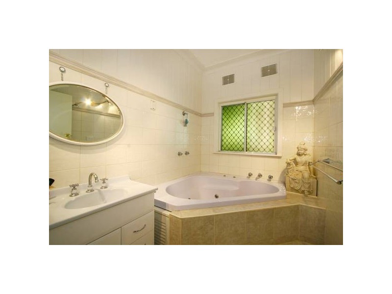 29 Toorak Avenue, Mangerton NSW 2500