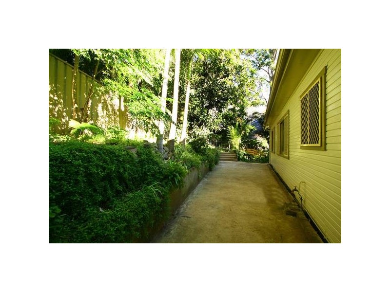 29 Toorak Avenue, Mangerton NSW 2500