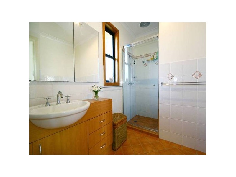 15 Walang Avenue, Figtree NSW 2525