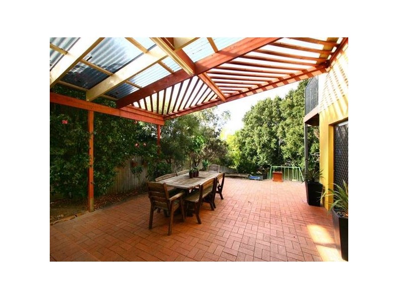 15 Walang Avenue, Figtree NSW 2525