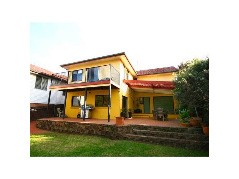 15 Walang Avenue, Figtree NSW 2525