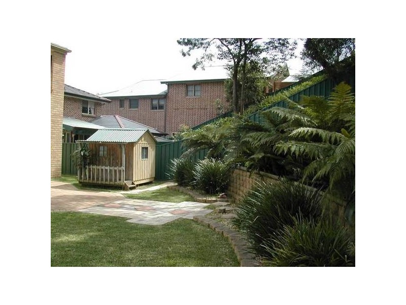 24 Darragh Drive, Figtree NSW 2525