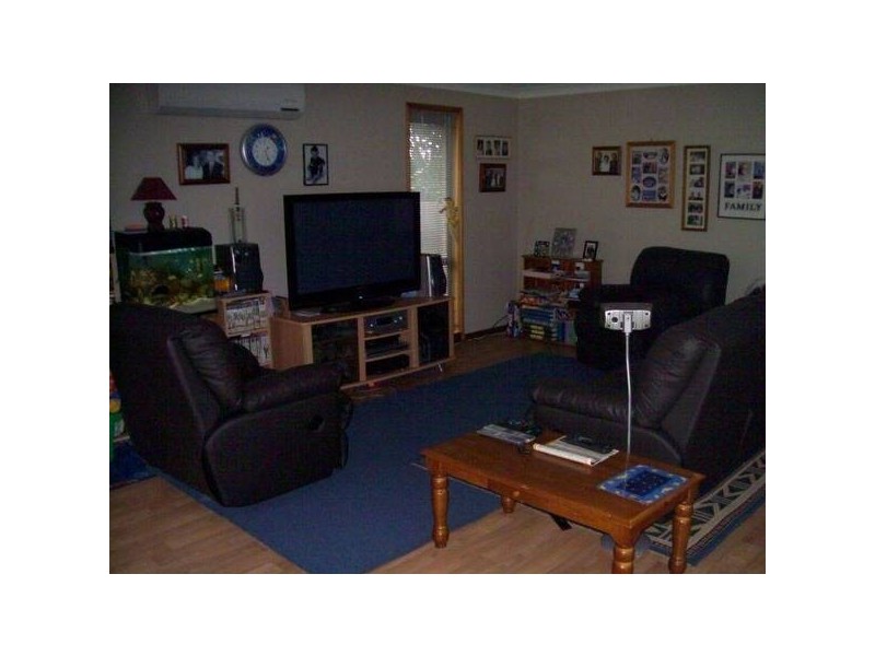 11 Arboreal Place, Horsley NSW 2530