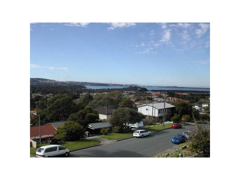 19 Tait Avenue, Kanahooka NSW 2530