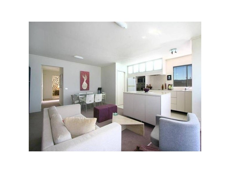 11/28 Cliff Road, Wollongong North NSW 2500