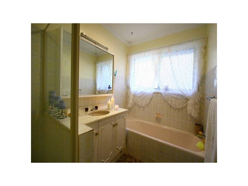 15 Murray Park Road, Figtree NSW 2525