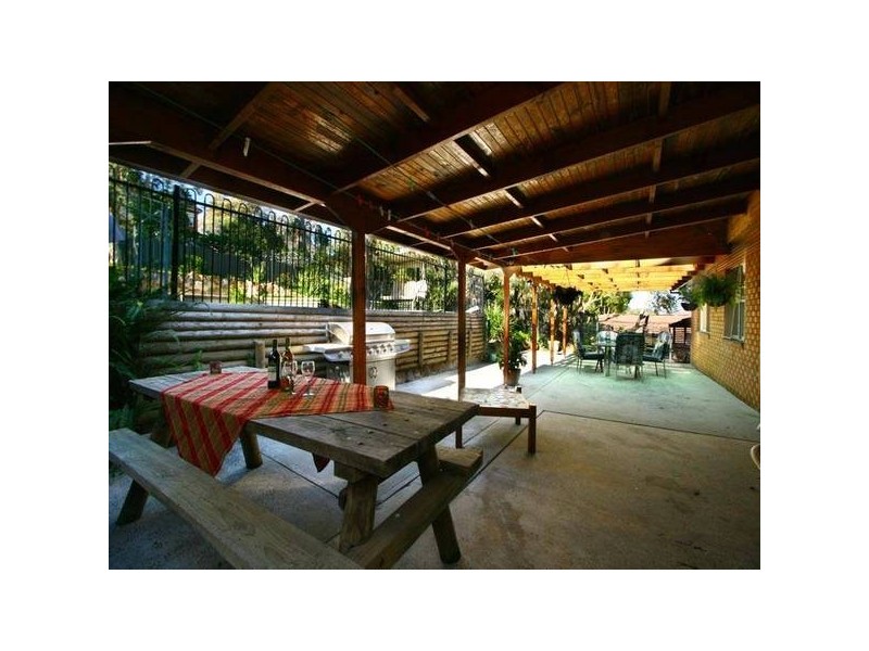 15 Murray Park Road, Figtree NSW 2525