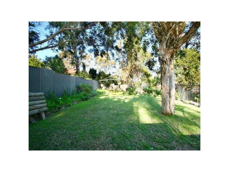 15 Murray Park Road, Figtree NSW 2525