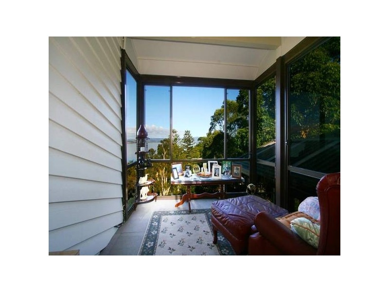 29 Hassan Street, Lake Heights NSW 2502