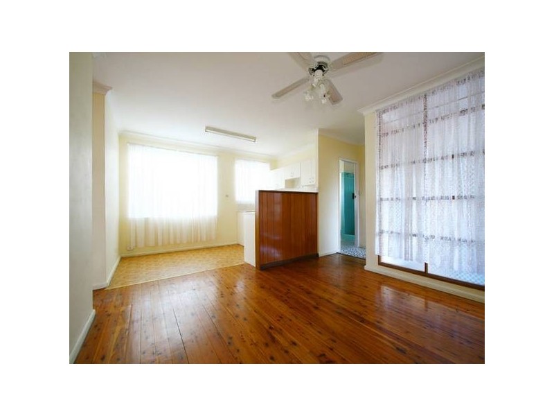 4/44 Bridge Street, Coniston NSW 2500