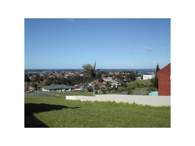 21,2,3,4,5 Hingston Close, Lake Heights NSW 2502