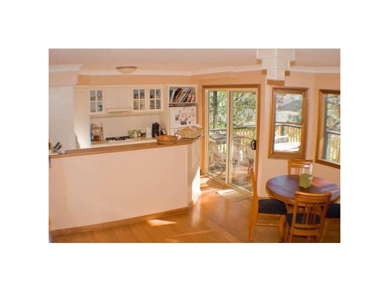 62 Woodlawn Ave, Mangerton NSW 2500