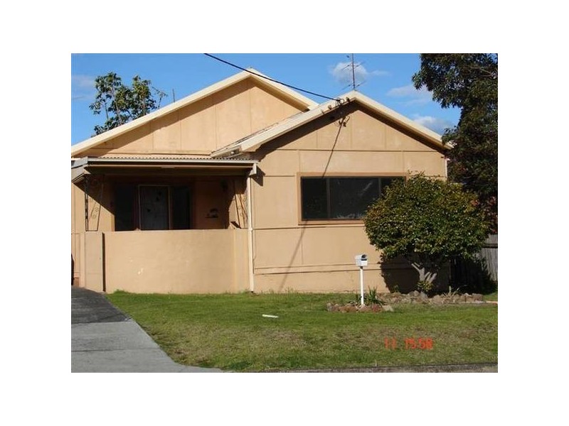 6 Bon Accord Street, Corrimal NSW 2518