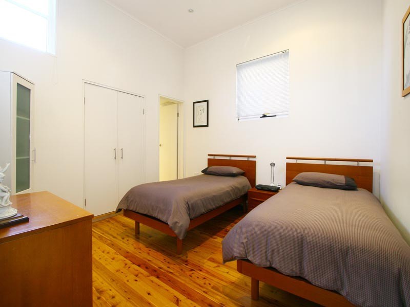 69 Corrimal Street, Wollongong North NSW 2500