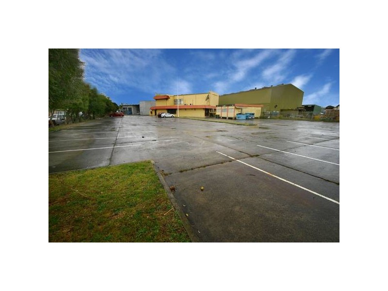 37-39 Kemblawarra Road, Warrawong NSW 2502